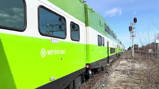 GO Transit MP40PH-3C 601 and VIA Rail F40PH-2D 6419 and CN Rail GEVO 2983 at Aldershot GO (CN M301)