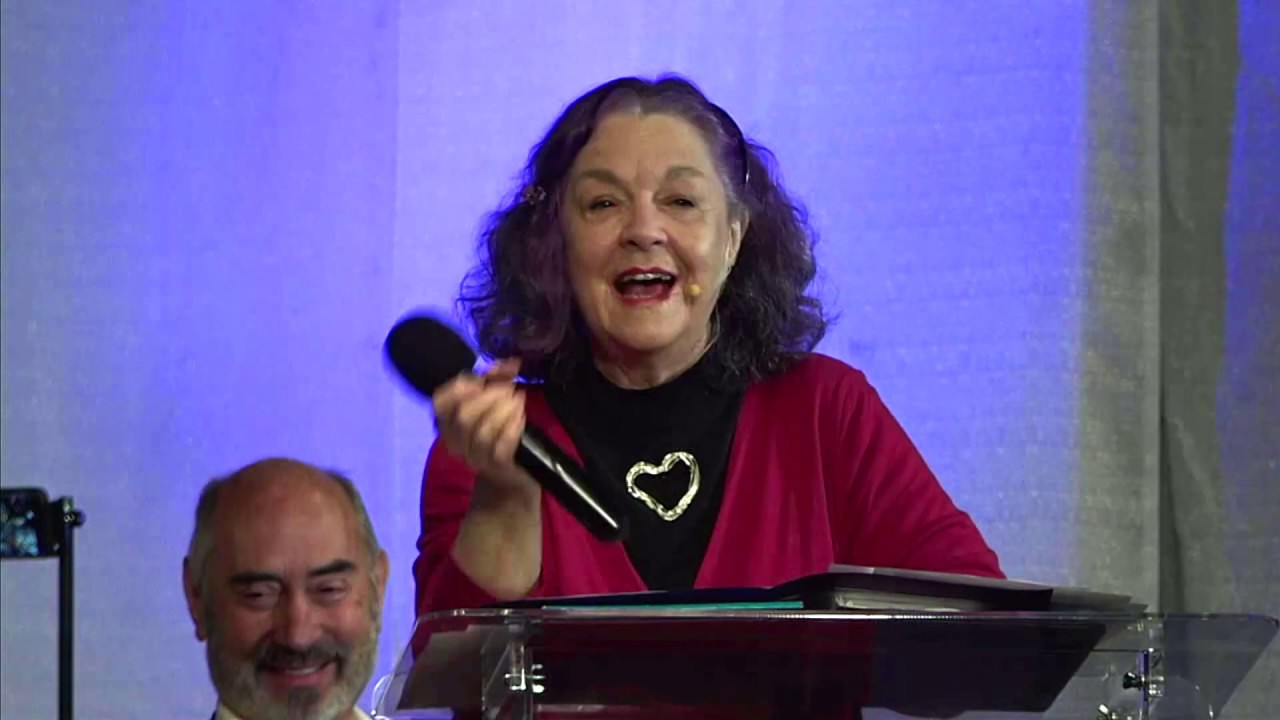 Linda Brewer "Listen to your Heart 5320 YouTube