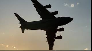 Incredible Fly Past C-17 Globemaster III, ARH Tiger & MRH90 Taipan Brisbane Riverfire 2021