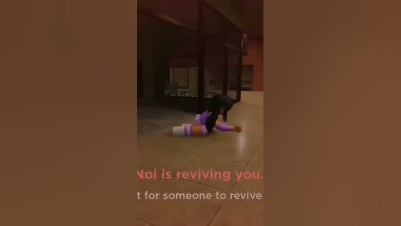 Ein Saving Aphmau In Evade!  [NOT A SHIP!!!]
