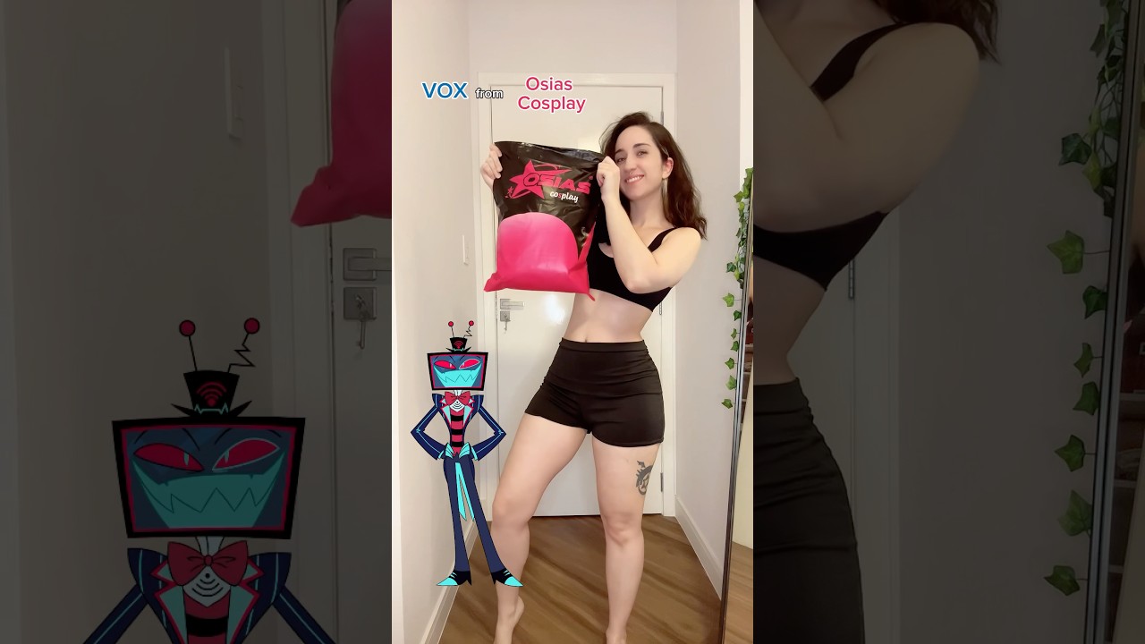 Vox cosplay!!! 📺💙 