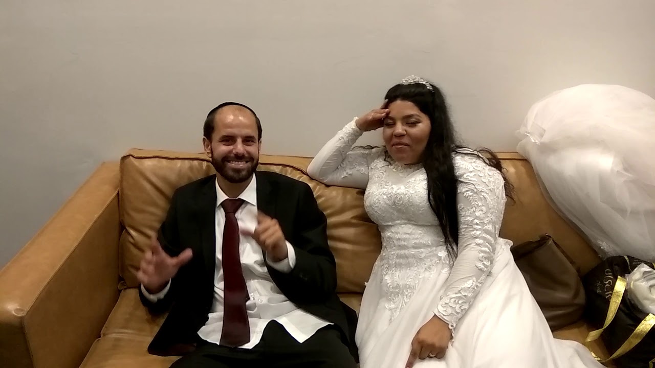 תקליטן דתי | dj רועי כהן | מדברים עליי... 🎧🎹 050-4470328 אזמרה dj's באנו לעשות שמח נקודה.