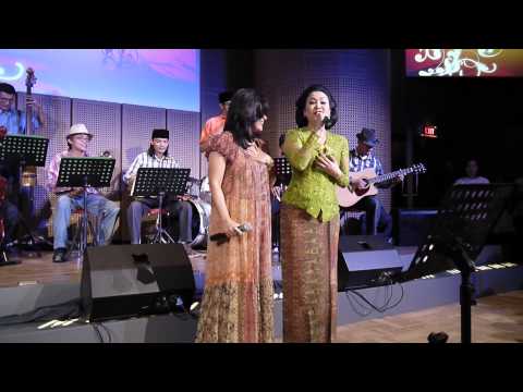 Memandangmu   ikke nurjanah ft keroncong Tugu ft ibu sundari soekotjo