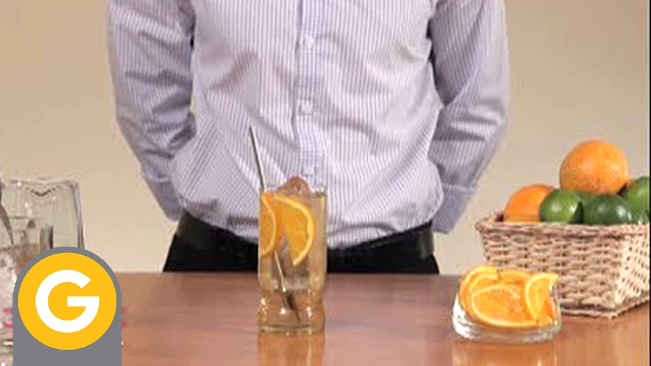ABC Gourmet. Coctelería. - Gin con Ginger Ale