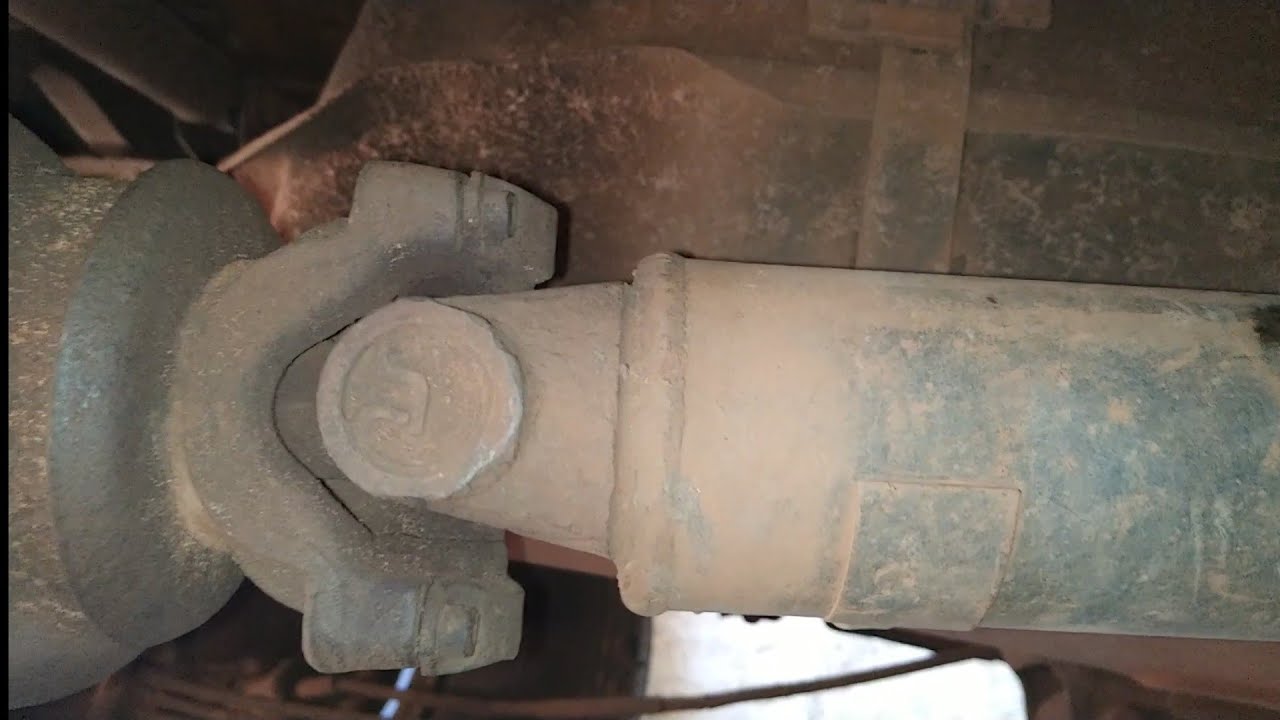 Demonstrando o que é a folga na cruzeta.