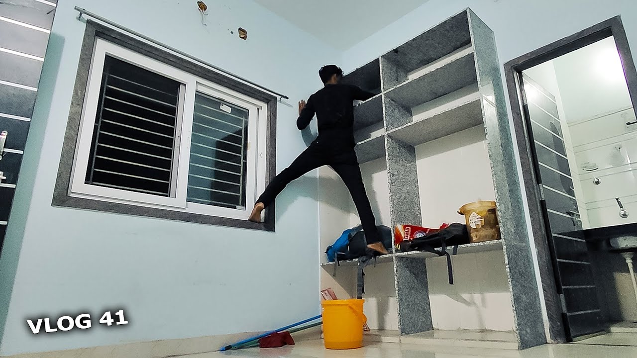 New PG Room Clean karne me halat kharab! | New PG Life | Vlog 41 - YouTube