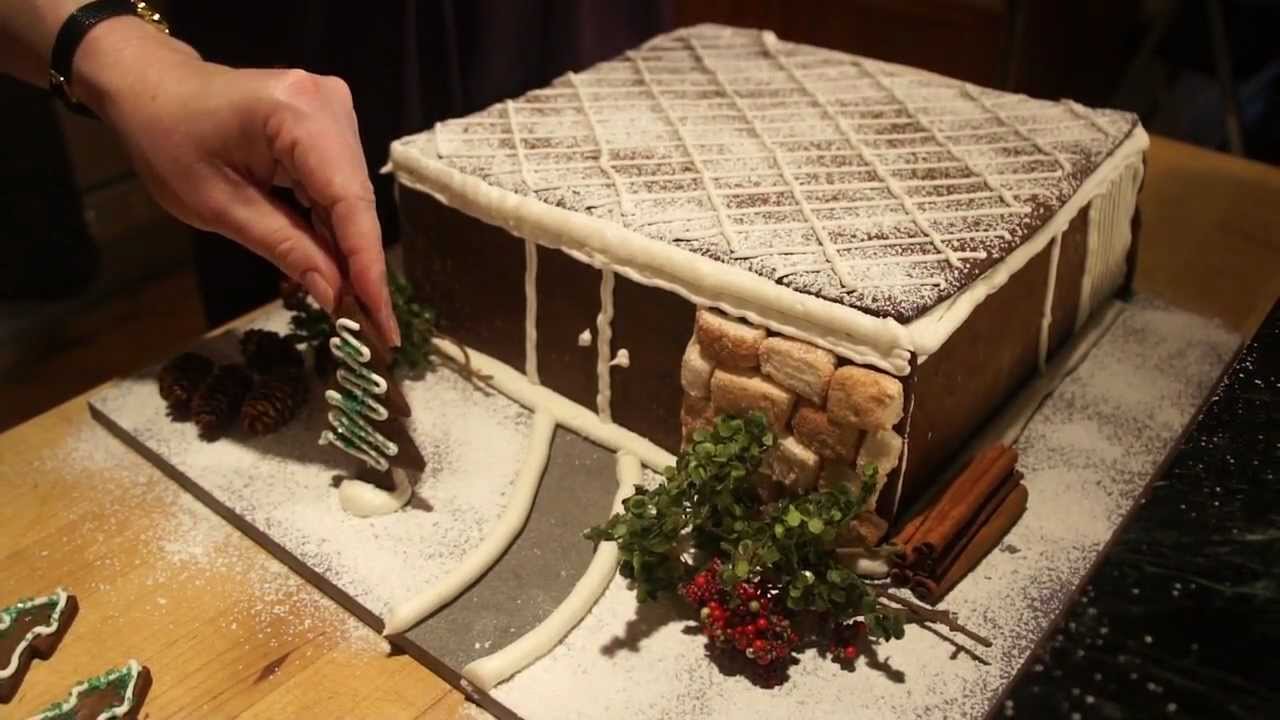 How to Make a Gingerbread House, Part 4 - Food52