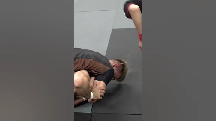 Dont let Andrew Tackett take your back #adcc #nogi...