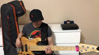 Video thumbnail of "“Blessed be the name of the Lord” Bass cover"