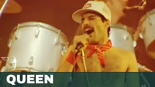 Video thumbnail of "Queen - Another One Bites The Dust (Rock Montreal)"