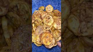 Homemade Crispy Banana Chips 🍌✨ #highlight #recipe #yummyfood