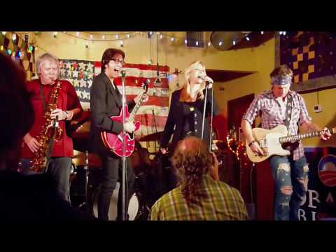 Nanette Workman, Bobby Keys and Warren Pash doing ...