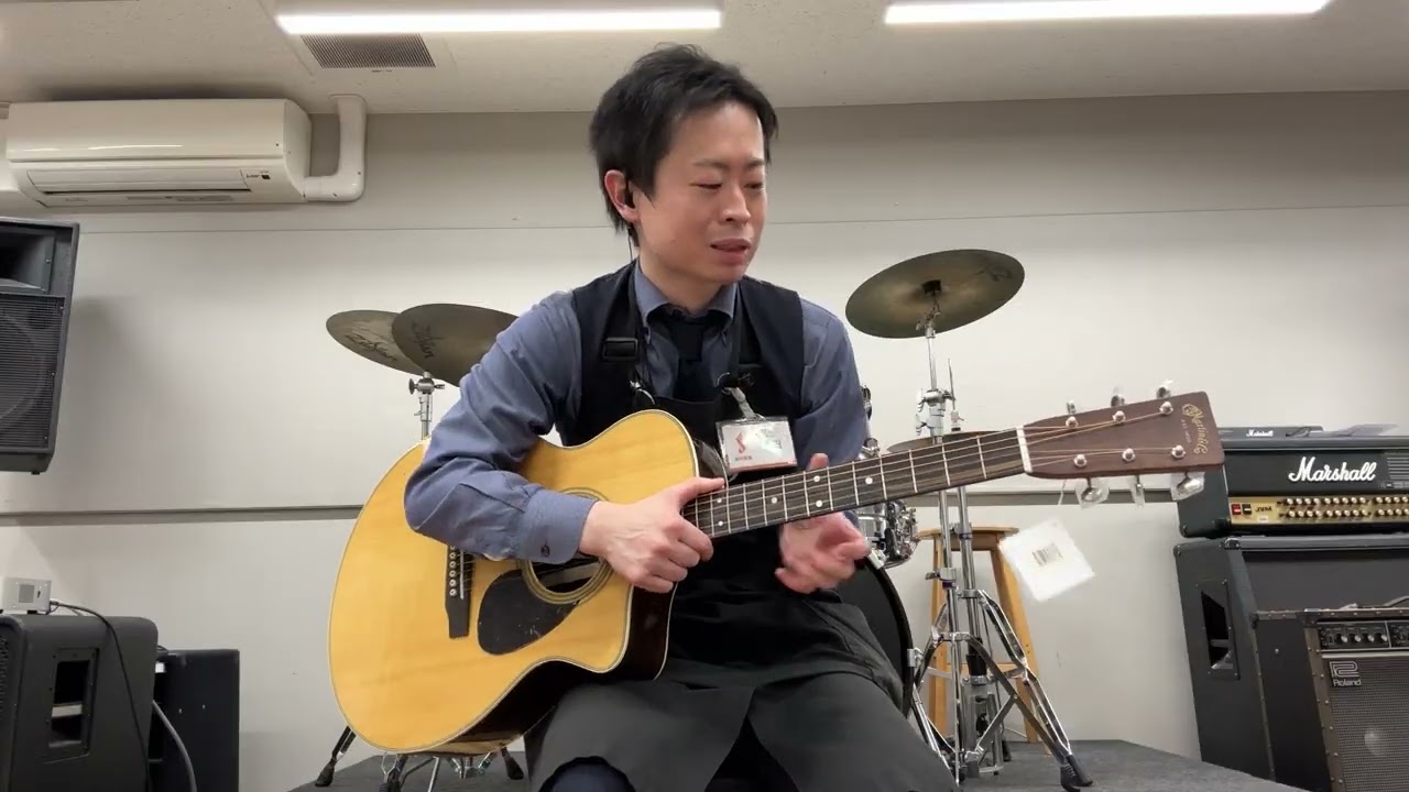 Martin「SC-28E」紹介動画 - YouTube