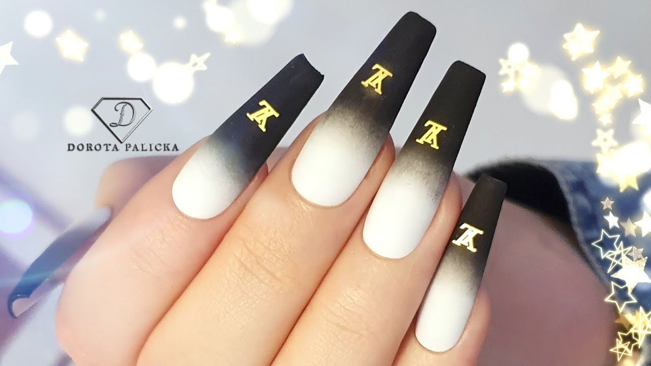 Designer logo nails. How to do black ombre nails. Black and white ombre