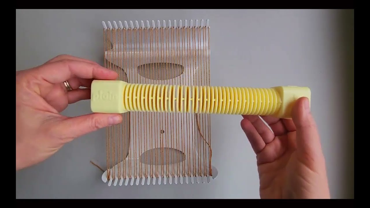 Video 1: Getting started on the boomloom Boss. How to warp your loom and use the pattern bar