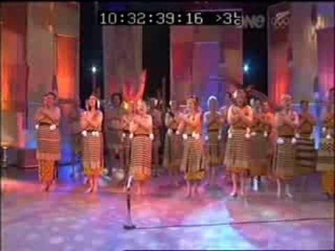 Ngoi Ngoi- (LIVE) Patea Maori Club!!!