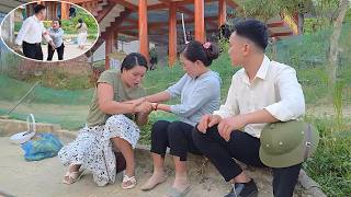 Nhat wanted to explain everything to Mui, but Van kept interfering and ruining things