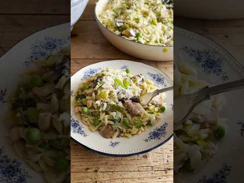 30 DAYS OF VEGAN 🌱  Lemony Leek Orzo #shorts #vegan #autumnrecipes