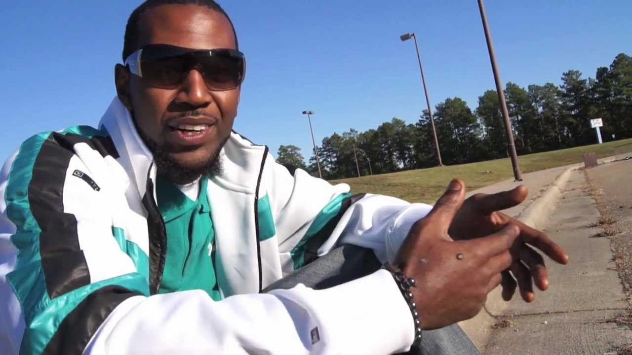 WEST SIDE STORIES MIXTAPE RELEASE!!!! OCTOBER 22 2012 WWW.DATPIFF.COM