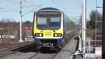 IE 29000 Class DMU Train number 29422 - Clontarf Road, Dublin