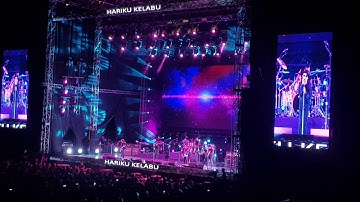 Konsert Exists Reunion - Julia