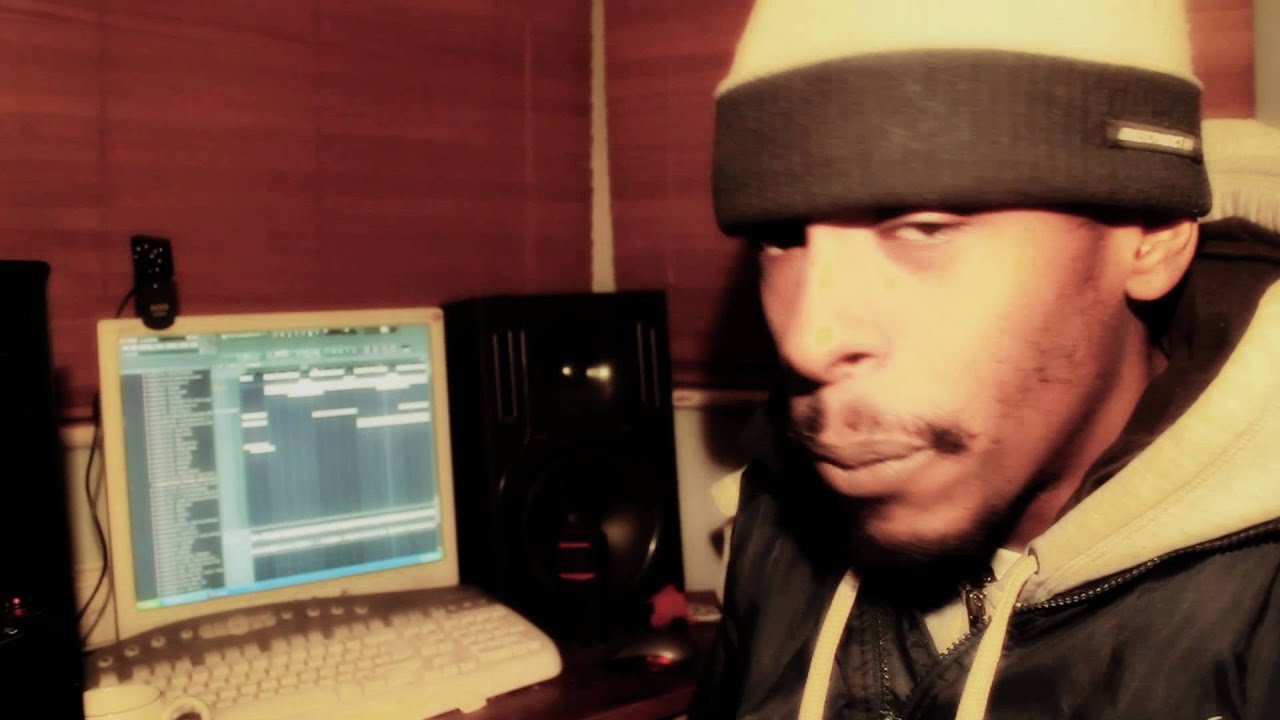 Watch Starcity Live Lounge - Javan on YouTube Watch Starcity Live Lounge - Javan on YouTube
