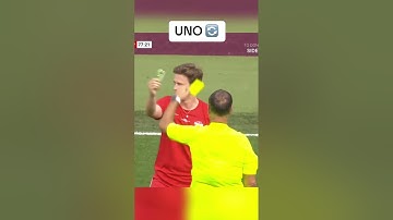 He pulled the UNO reverse card on the ref after the yellow card 😂 (via Sidemen Charity Match)