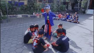 seni tari kreasi 'kecak dance'