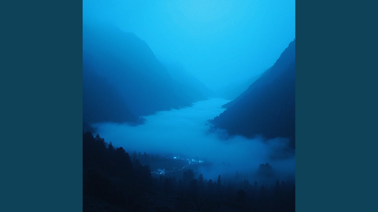 Смотреть «Mist» на YouTube Смотреть «Mist» на YouTube