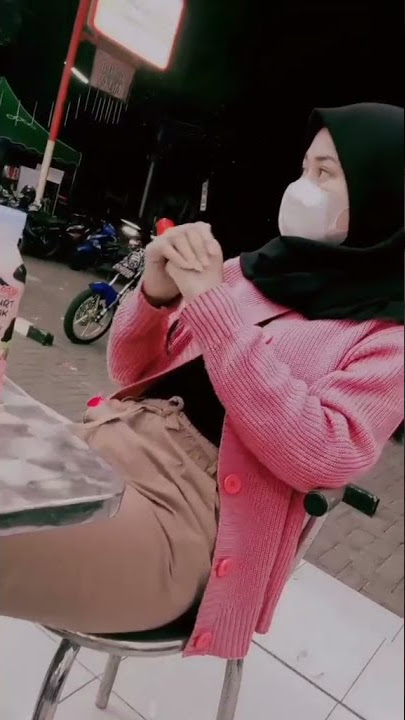 story wa prank jalan sama doi