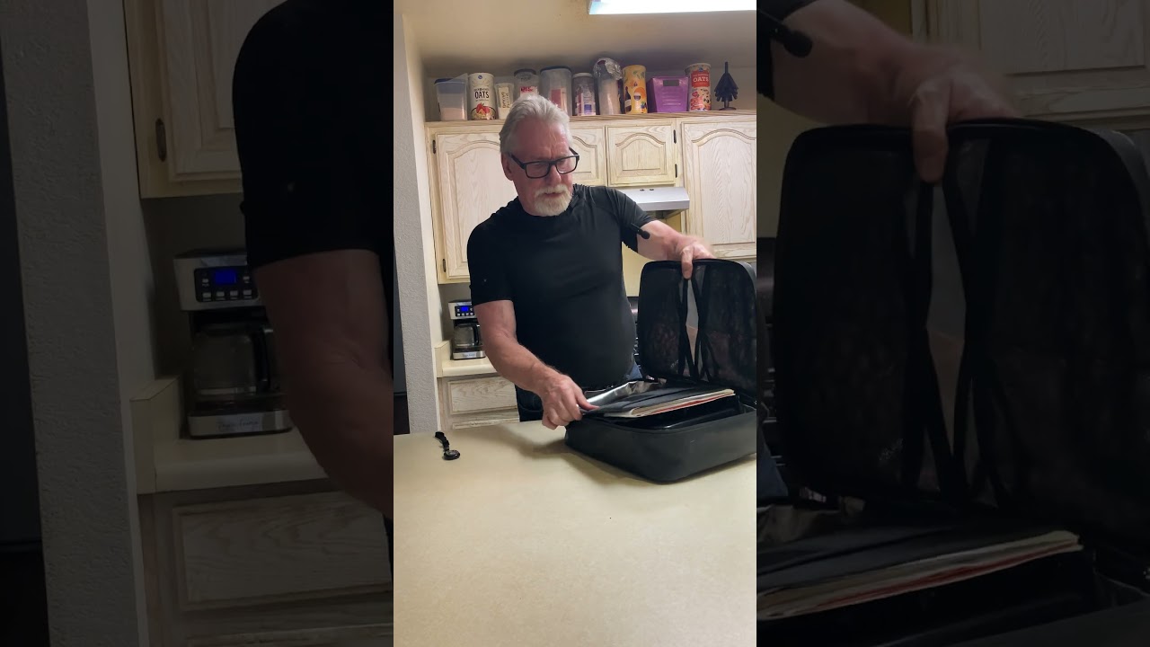 Fireproof 5200 degree document organizer 