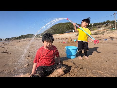 じゅたろうくんとじょうたろうくんの夏のルール！日焼け止めを塗って外遊びをしよう！
