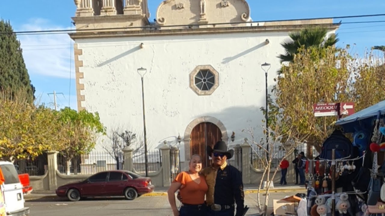 Mau y flor los alegres de chihuahua está en vivo