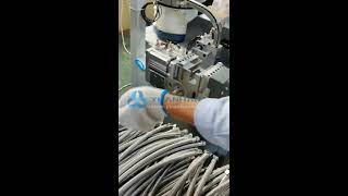 Hose connector assembly machine, automatic hose fittings assembly machine