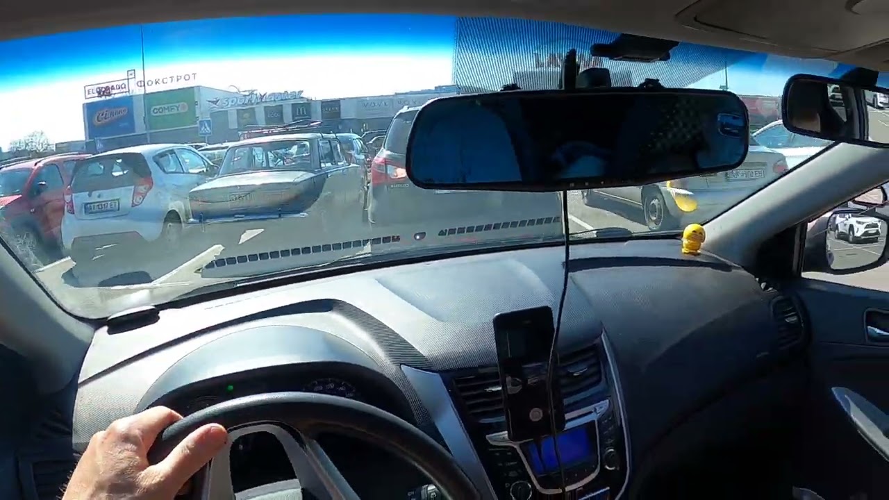 При парковке включаем логику на максимум и рассуждаем вслух