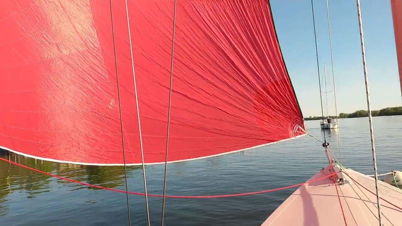 Diy bowsprit and asymetrical spinnaker on my Etchells