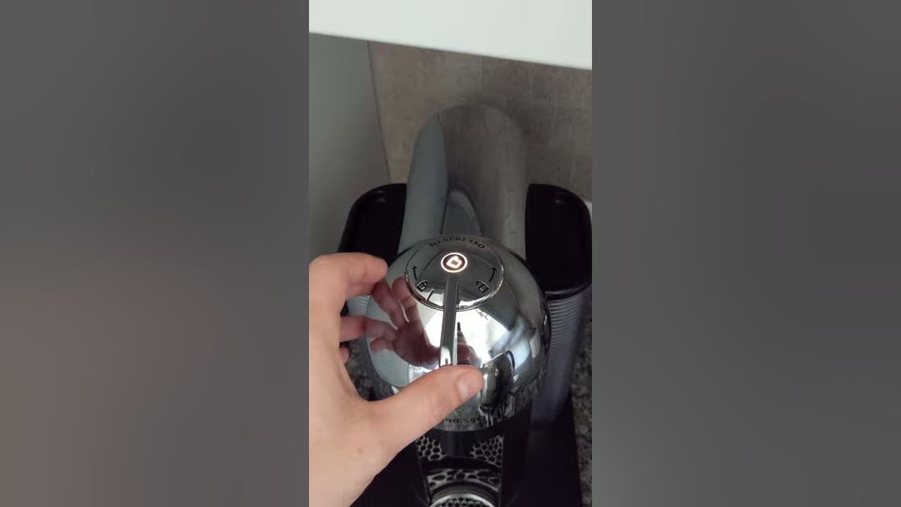 Nespresso Vertuoline Clicking and Double White Flashing YouTube