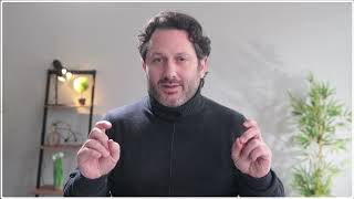 Dozent Für Online-Unterricht Darf Nicht Mehr Nur Laptop Und Webcam Haben.