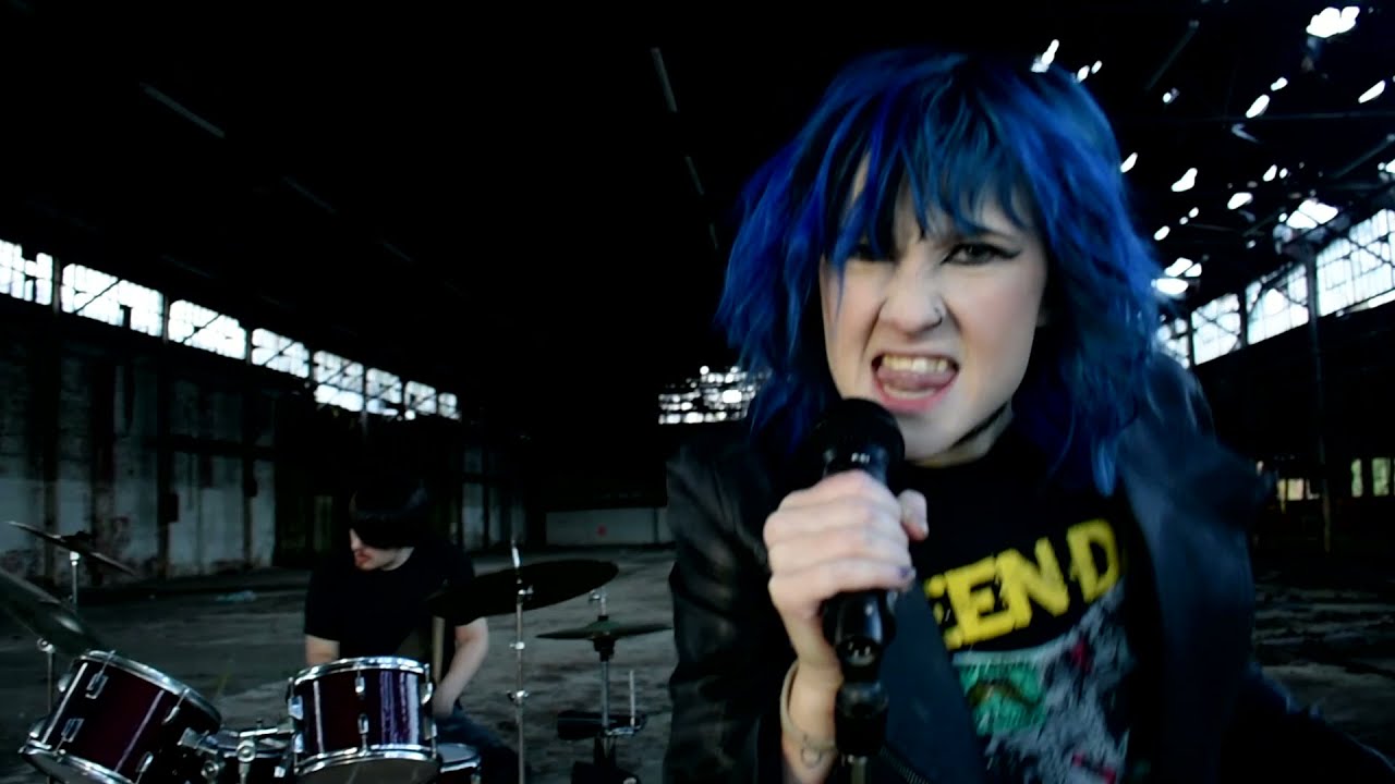 FULL COUNTER! - Concrete Walls (OFFICIAL VIDEO)