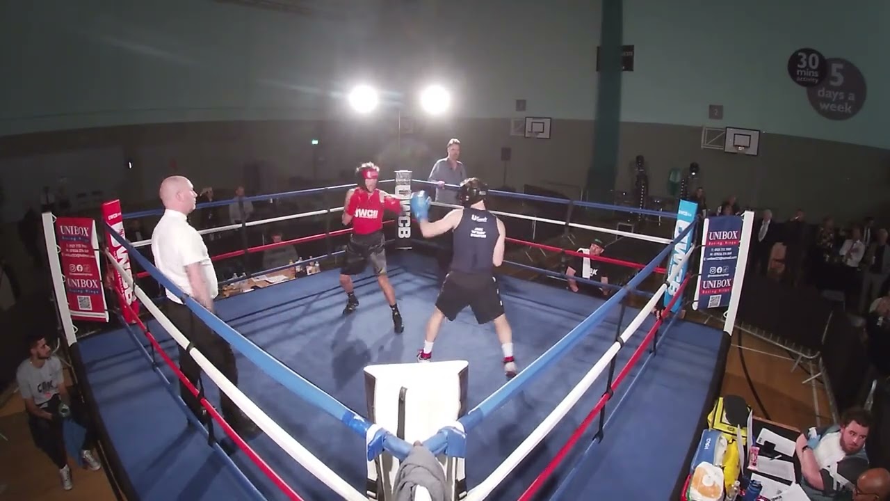 BASILDON   UWCB   CHAMPAGNE CHARLIE VS JACK  ATTACK  STANTON