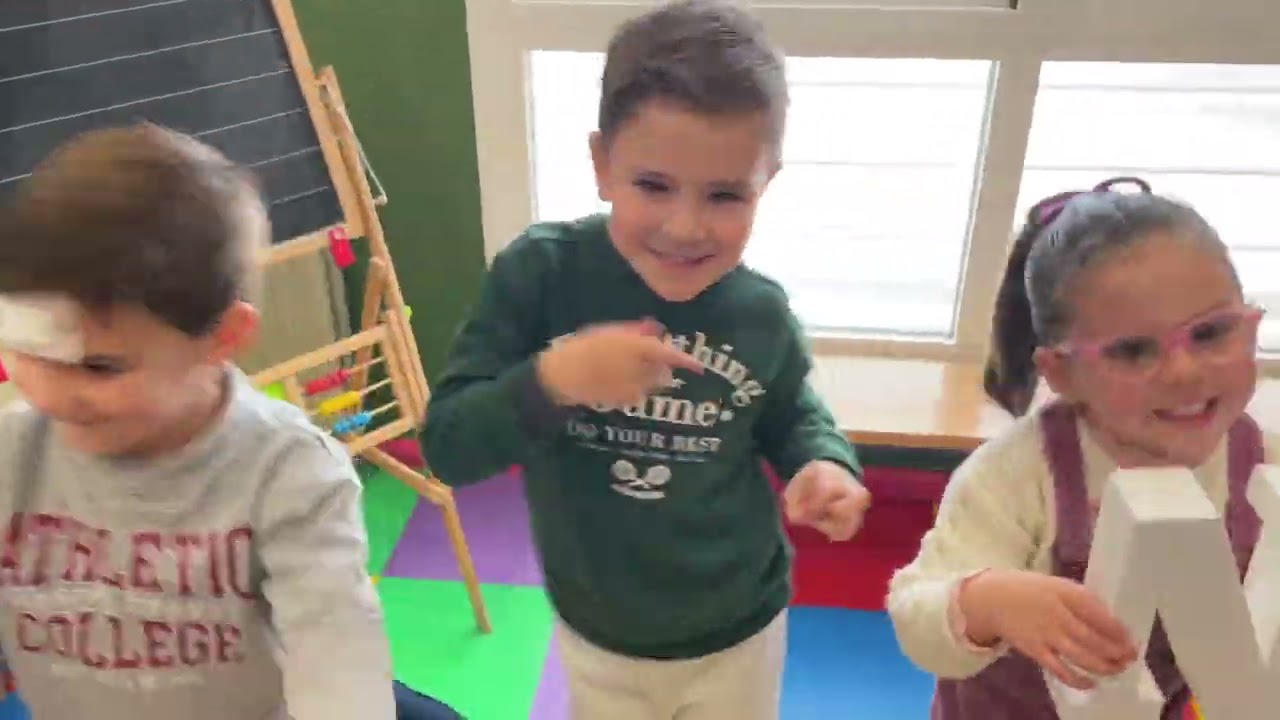 CEIP Dulce Nombre, de Puente Genil (Córdoba) - Andalucía (El Duende Callejero)