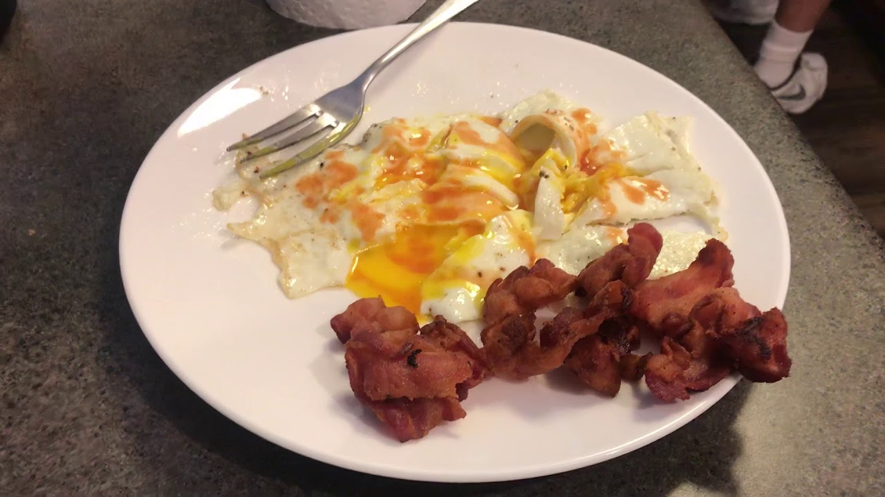 Bacon and eggs *breakfast ideas* - YouTube