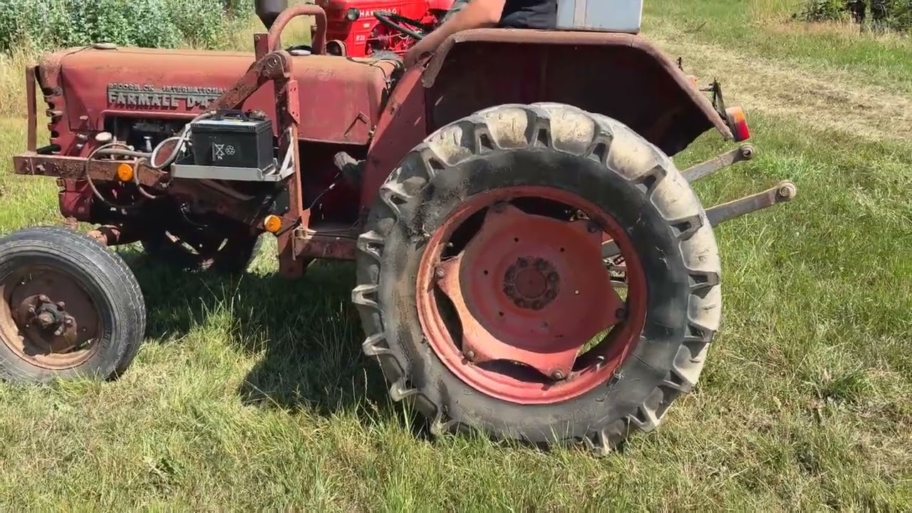 Veterantraktor INTERNATIONAL HARVESTER D430