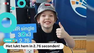 Download Lagu Jongen (9) breekt wereldrecord Rubik's kubus oplossen MP3