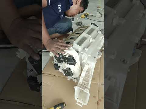 Replace the front new evaporator lx570 08. #diy #lexus #repair #fix #viral #viralvideo #viralshorts