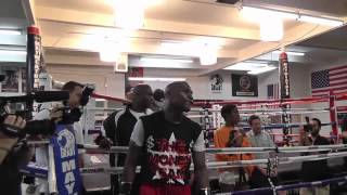Trainer breaks Down Floyd Mayweather vs Robert Guerrero - EsNews Boxing