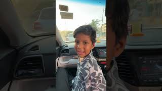 Papa se raste me khilaune dilane ki jid karne lage Ayaan babu 😍🥰 #cutebaby #chij #jid 
