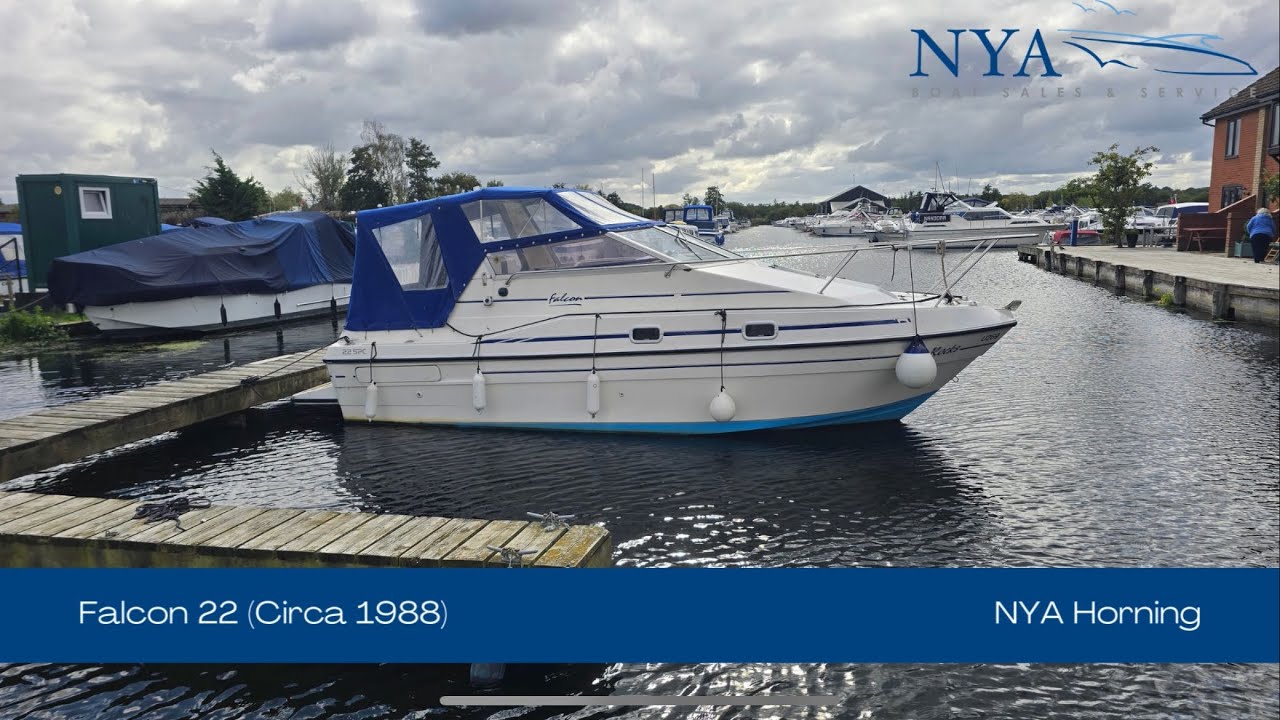 И всё это за 9950 фунтов стерлингов? Falcon 22 продаётся в Norfolk Yacht Agency.