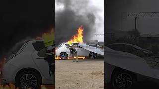 This Blanket Can Stop Fire Instantly