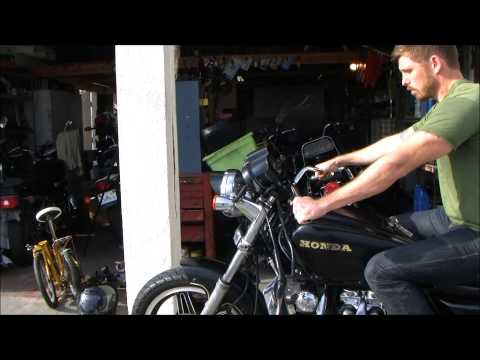 honda-handlebar-installation-(or-why-most-replacement-bars-dont-hold-your-switches-still)